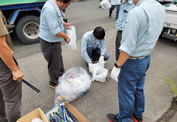 R7.9.15　マイロードサポート（道路清掃ボランティア）